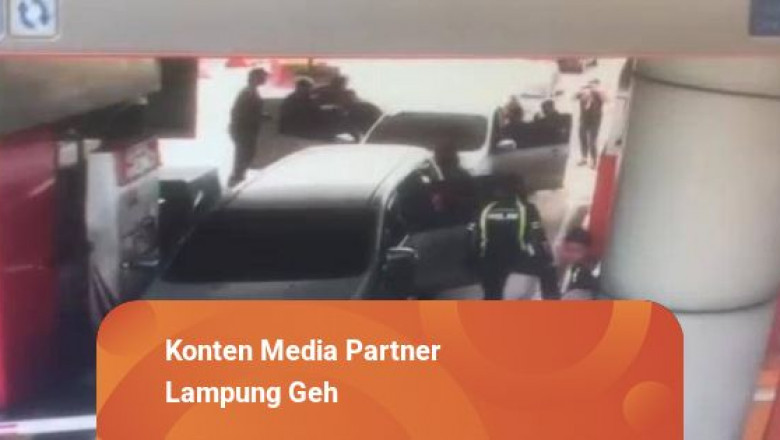 Detik-detik Penggerebekan Sabu 30 Kg di Exit Tol Lampung