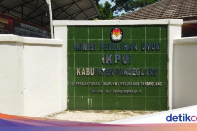 KPU Pandeglang Pecat 4 PPS karena Langgar Netralitas